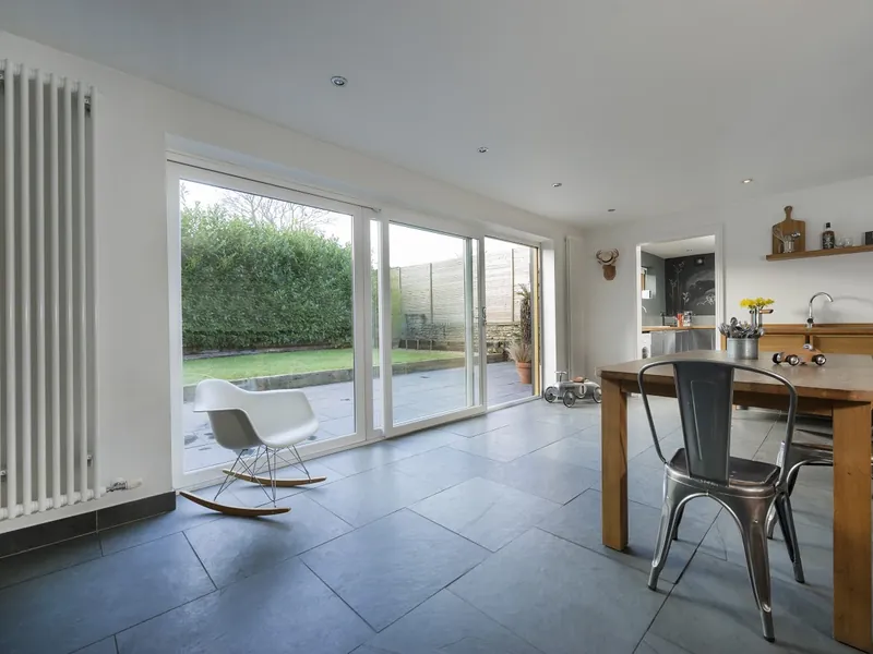 Sliding Windows Ealing